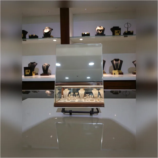 Rectangle Shaped Counter Top Mirror